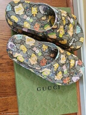 Gucci Platform Slides in Beige and Ebony